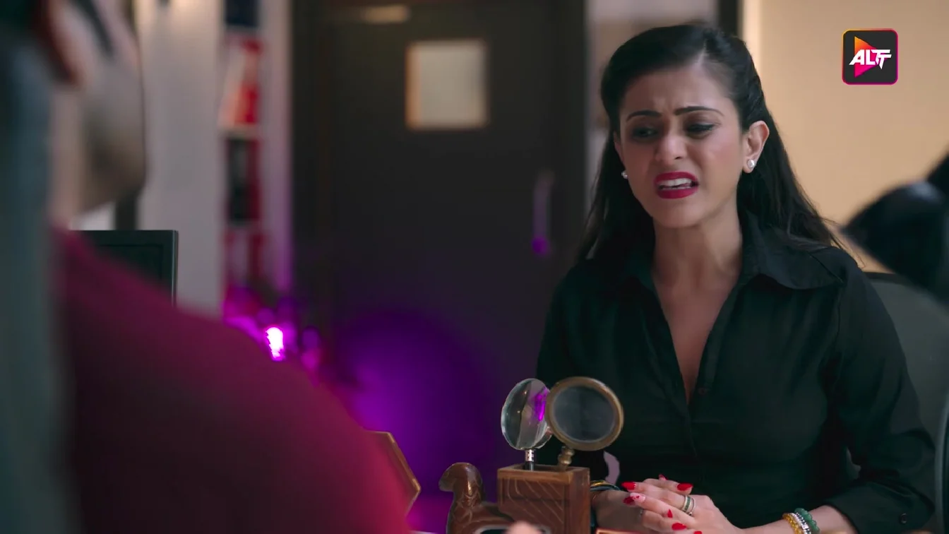 Crimes And Confessions (Laal Bawaal) S03 E01-03 AltBalaji